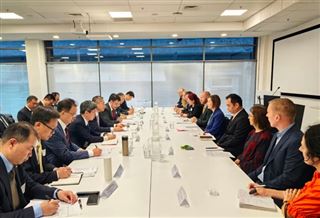 首次中新新能源汽车对话在新西兰惠灵顿召开