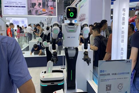 一�q�暴�?0倍，机器人租赁的百亿市场卡在“赔不�v”？