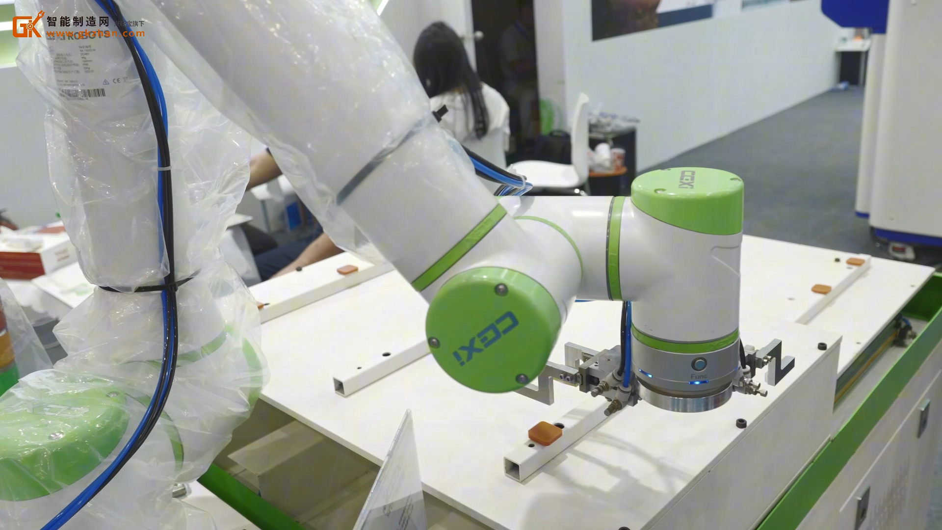 车规级机器人领域企业长广溪智造亮相东莞华机展