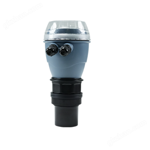 Integrated ultrasonic level gauge