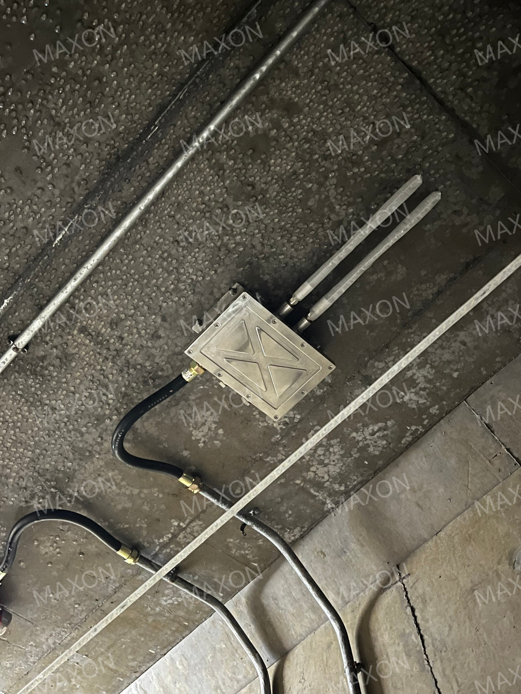 图片3.png 为什么UWB高精度定位正在替代传统蓝牙与RFID?