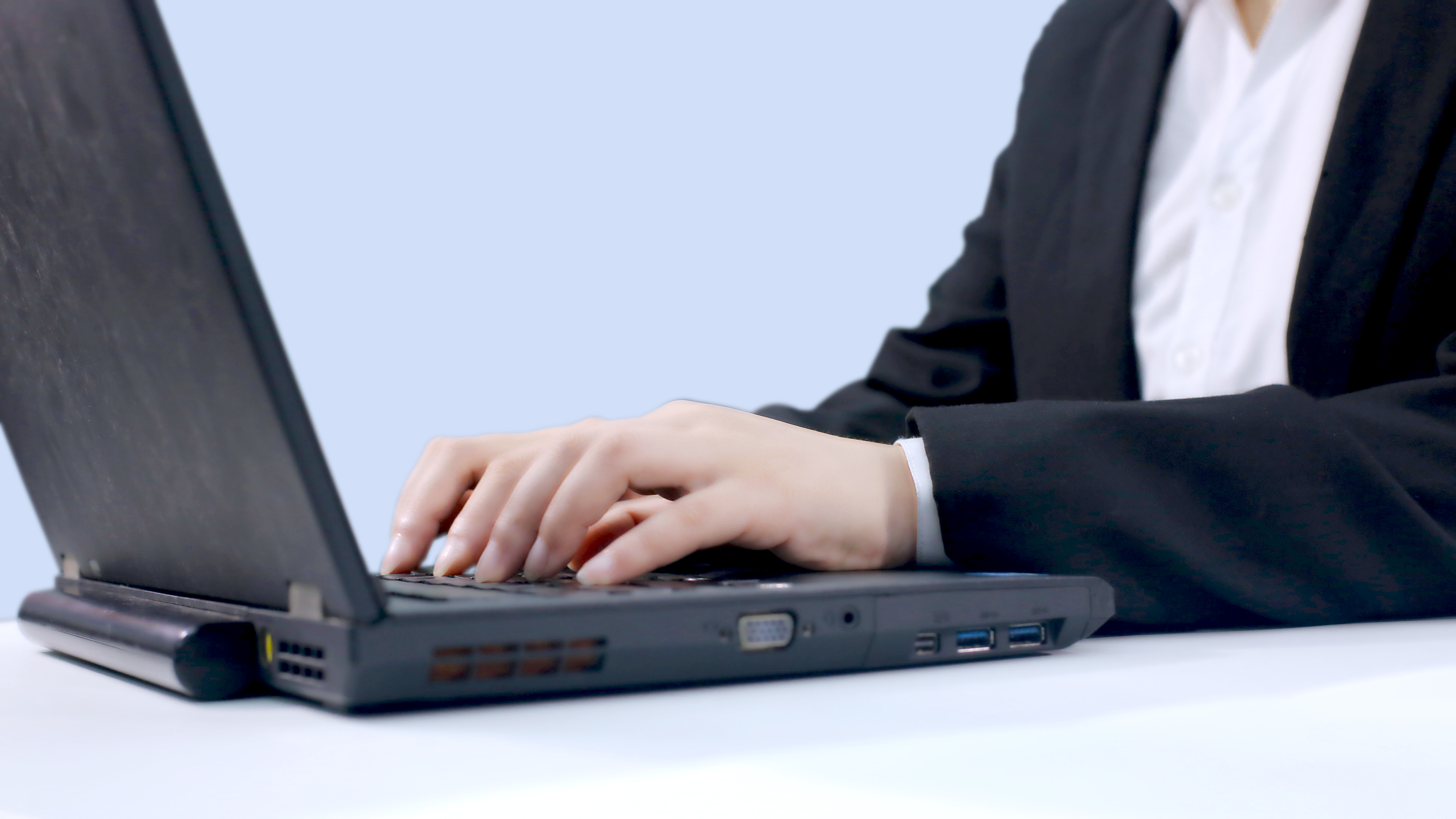 偉創電氣2025年度歸母凈利潤2.63億元，擬10派3.5元